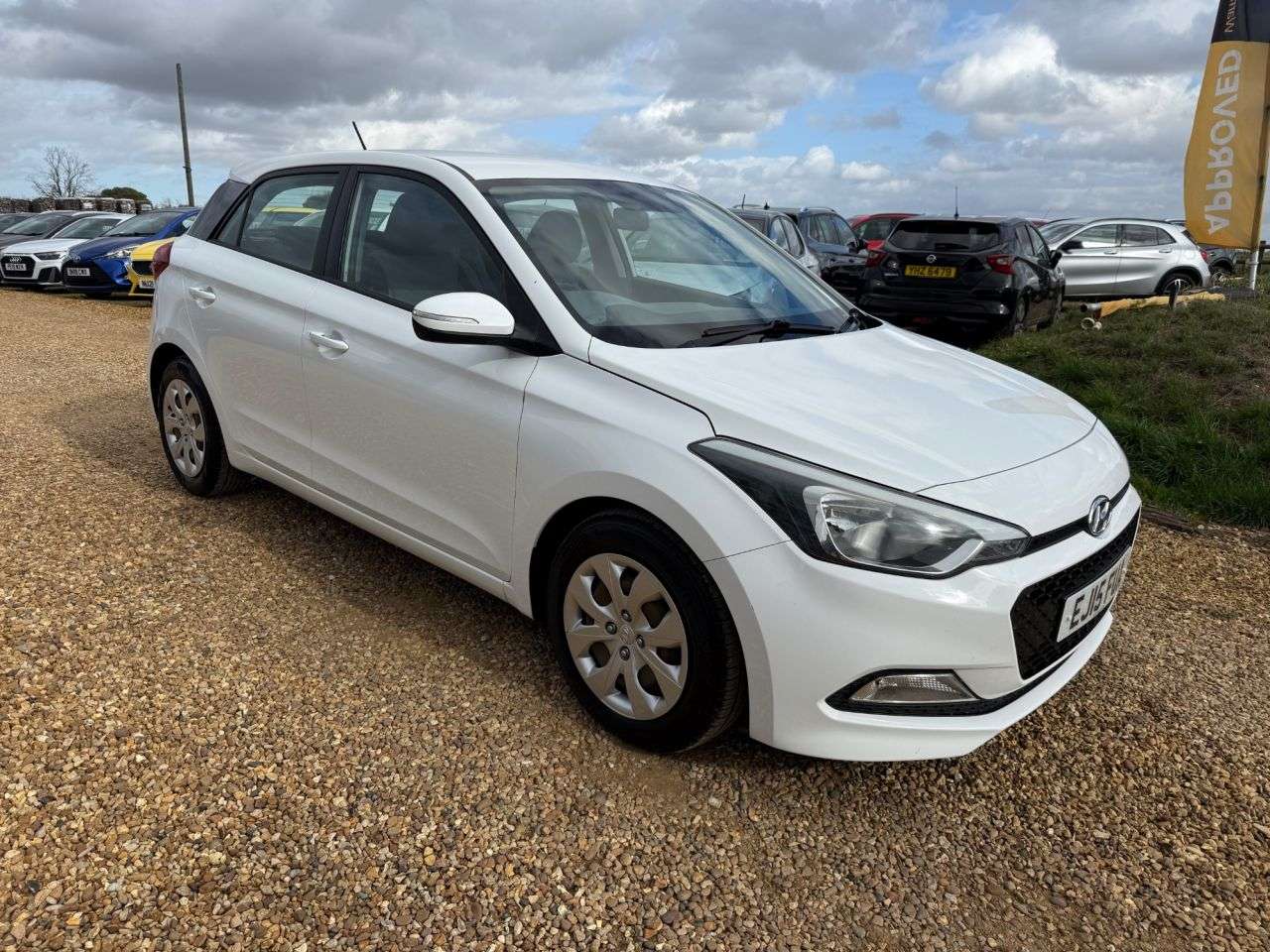 A 2015 HYUNDAI I20 1.1L 5d 74 BHP A 2015 HYUNDAI I20 1.1L 5d 74 BHP