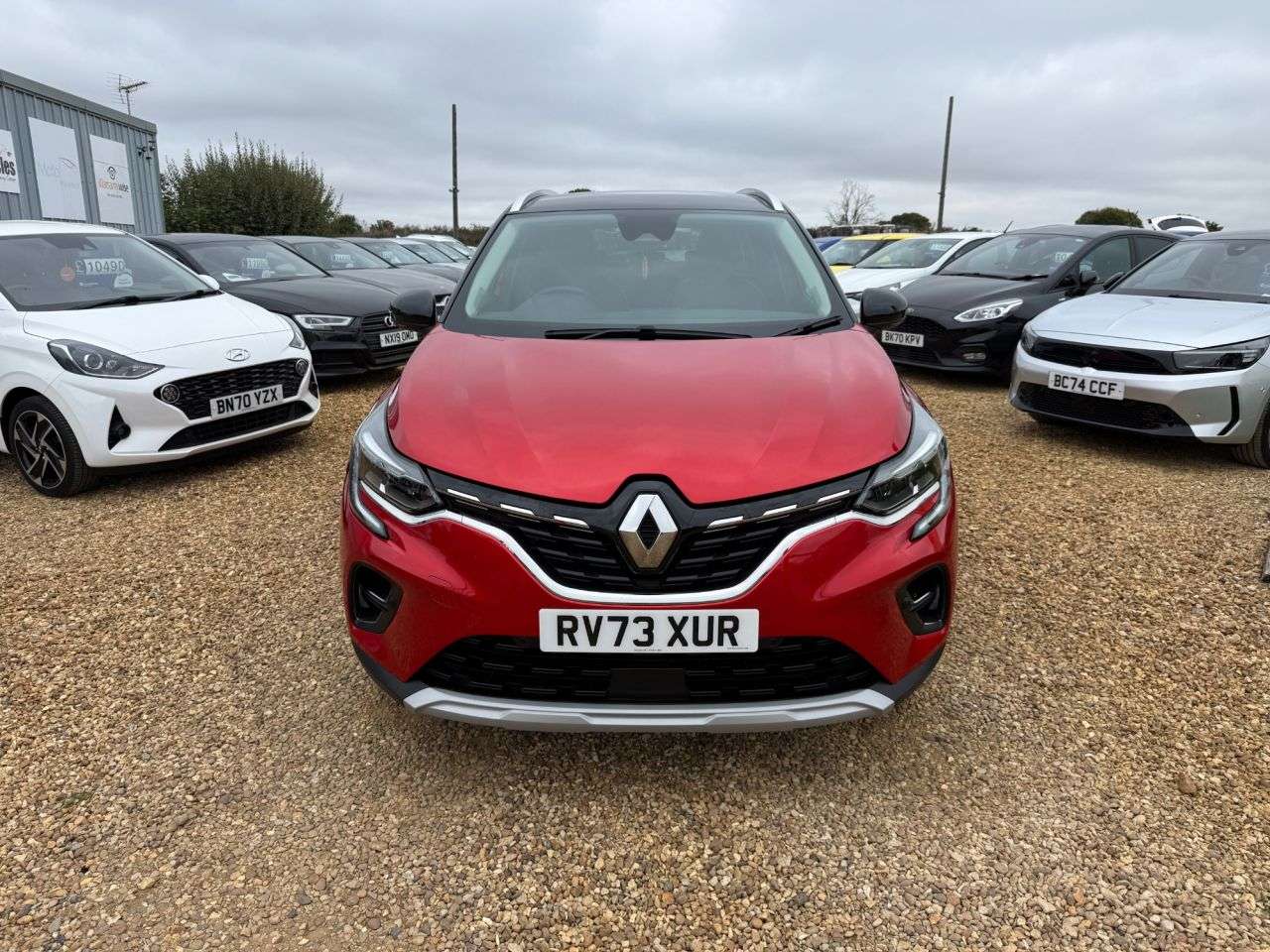 A 2023 RENAULT CAPTUR 1.0 TCe techno SUV 5dr Petrol Manual Euro 6 (s/s) (90 ps) A 2023 RENAULT CAPTUR 1.0 TCe techno SUV 5dr Petrol Manual Euro 6 (s/s) (90 ps)