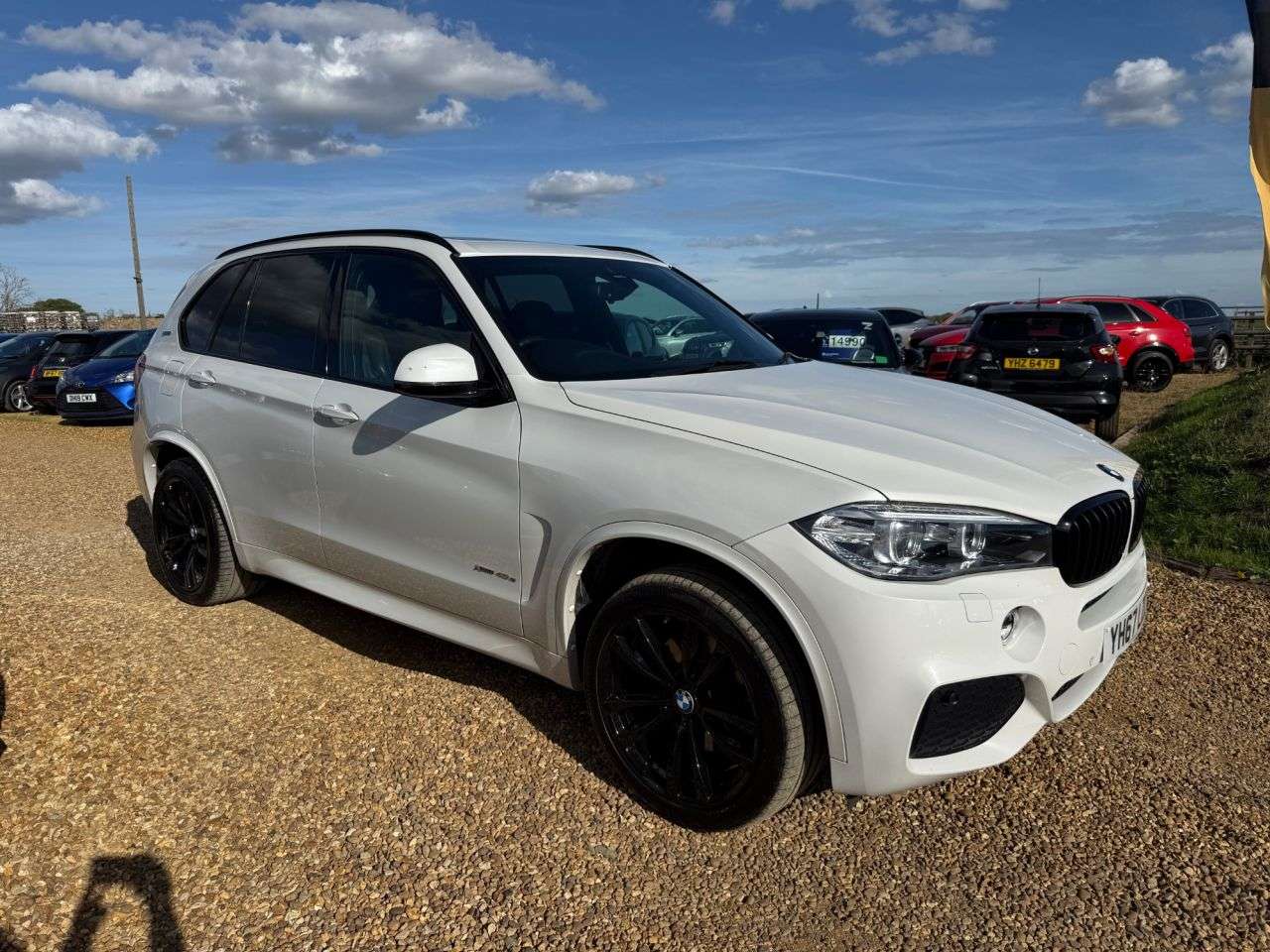 A 2017 BMW X5 2.0 40e 9.0kWh M Sport SUV 5dr Petrol Plug-in Hybrid Auto xDrive Euro 6 (s/ A 2017 BMW X5 2.0 40e 9.0kWh M Sport SUV 5dr Petrol Plug-in Hybrid Auto xDrive Euro 6 (s/