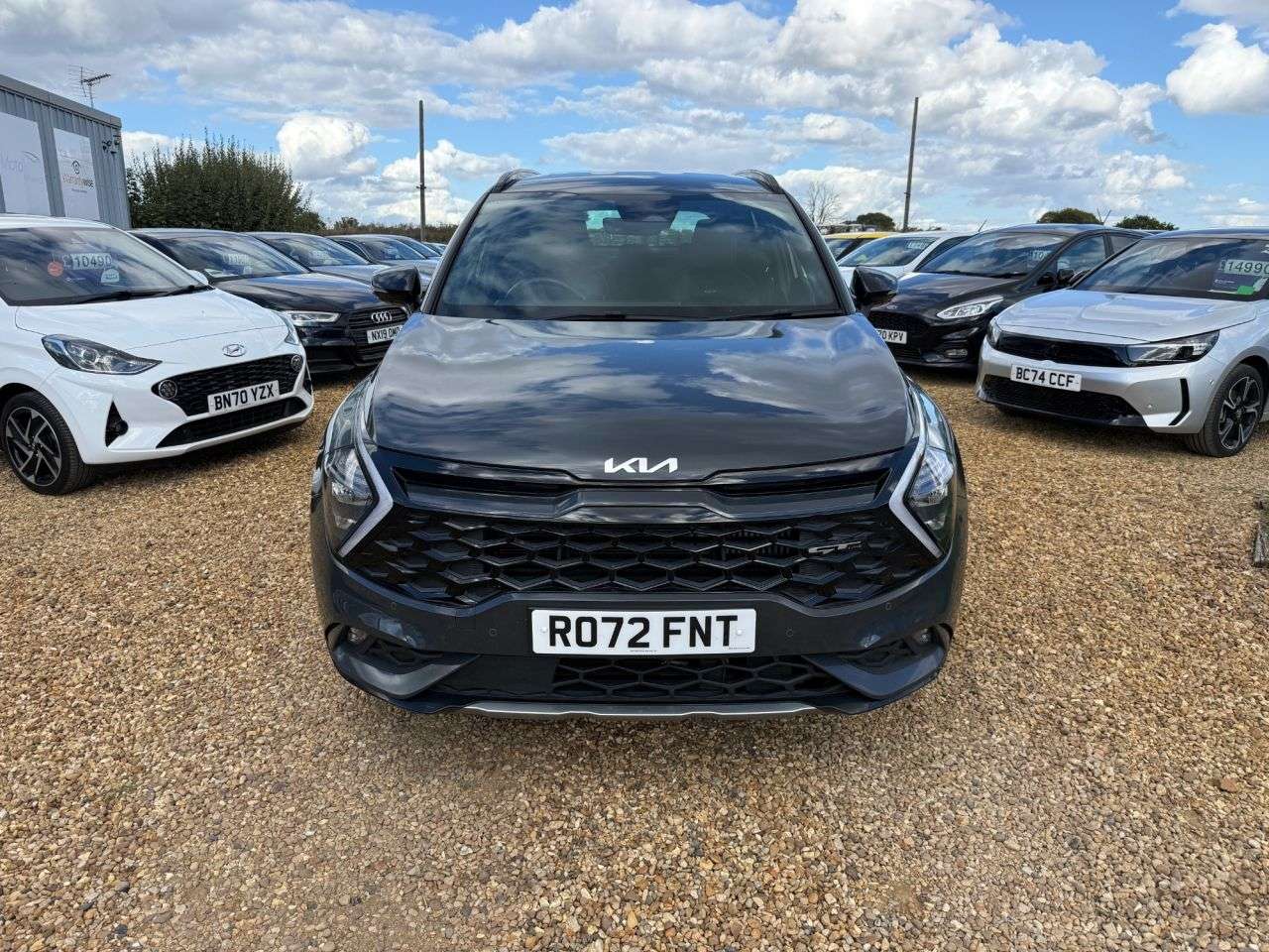 A 2022 KIA SPORTAGE 1.6 h T-GDi GT-Line SUV 5dr Petrol Hybrid Auto Euro 6 (s/s) (226 bhp) A 2022 KIA SPORTAGE 1.6 h T-GDi GT-Line SUV 5dr Petrol Hybrid Auto Euro 6 (s/s) (226 bhp)