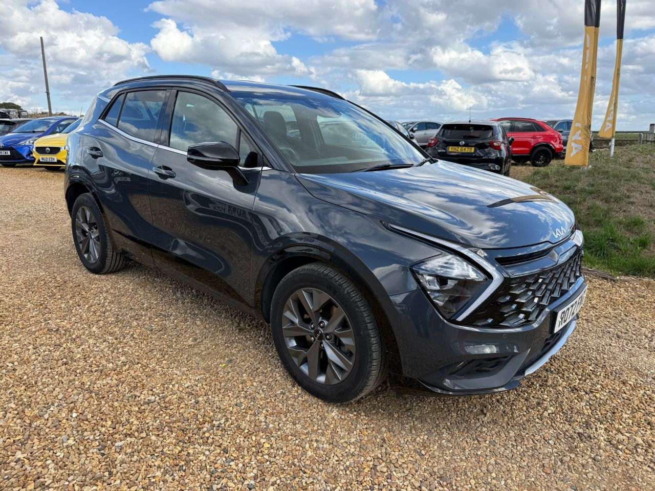 A 2022 KIA SPORTAGE 1.6 h T-GDi GT-Line SUV 5dr Petrol Hybrid Auto Euro 6 (s/s) (226 bhp) A 2022 KIA SPORTAGE 1.6 h T-GDi GT-Line SUV 5dr Petrol Hybrid Auto Euro 6 (s/s) (226 bhp)