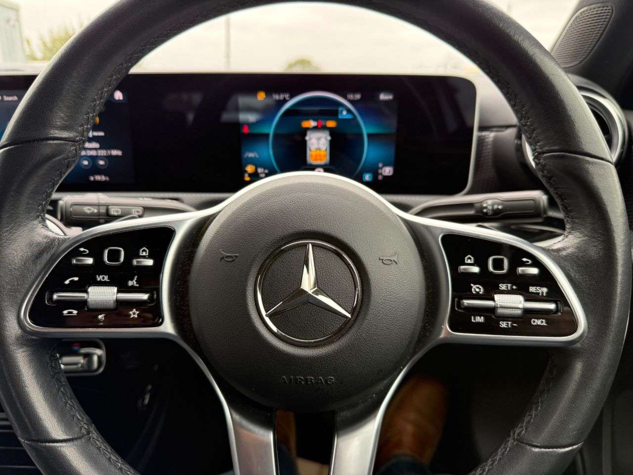 2019 MERCEDES-BENZ A CLASS 2019 MERCEDES-BENZ A CLASS