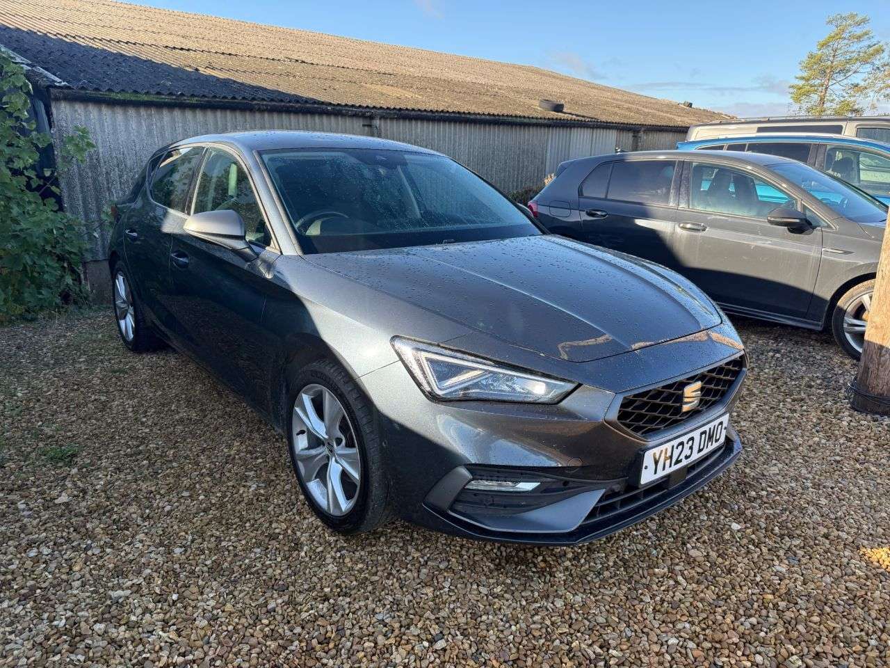A 2023 SEAT LEON 1.5 TSI EVO FR Hatchback 5dr Petrol Manual Euro 6 (s/s) (130 ps) A 2023 SEAT LEON 1.5 TSI EVO FR Hatchback 5dr Petrol Manual Euro 6 (s/s) (130 ps)