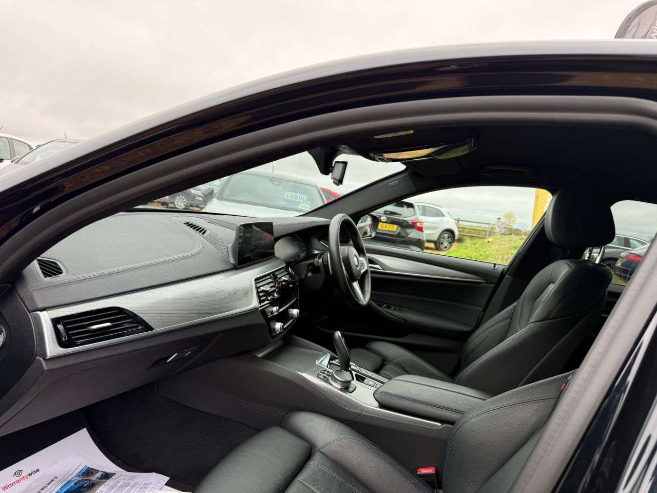 A 2020 BMW 5 SERIES 2.0 530e 12kWh M Sport Saloon 4dr Petrol Plug-in Hybrid Auto xDrive Euro 6 A 2020 BMW 5 SERIES 2.0 530e 12kWh M Sport Saloon 4dr Petrol Plug-in Hybrid Auto xDrive Euro 6