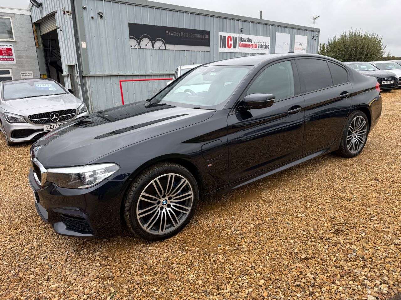 A 2020 BMW 5 SERIES 2.0 530e 12kWh M Sport Saloon 4dr Petrol Plug-in Hybrid Auto xDrive Euro 6 A 2020 BMW 5 SERIES 2.0 530e 12kWh M Sport Saloon 4dr Petrol Plug-in Hybrid Auto xDrive Euro 6