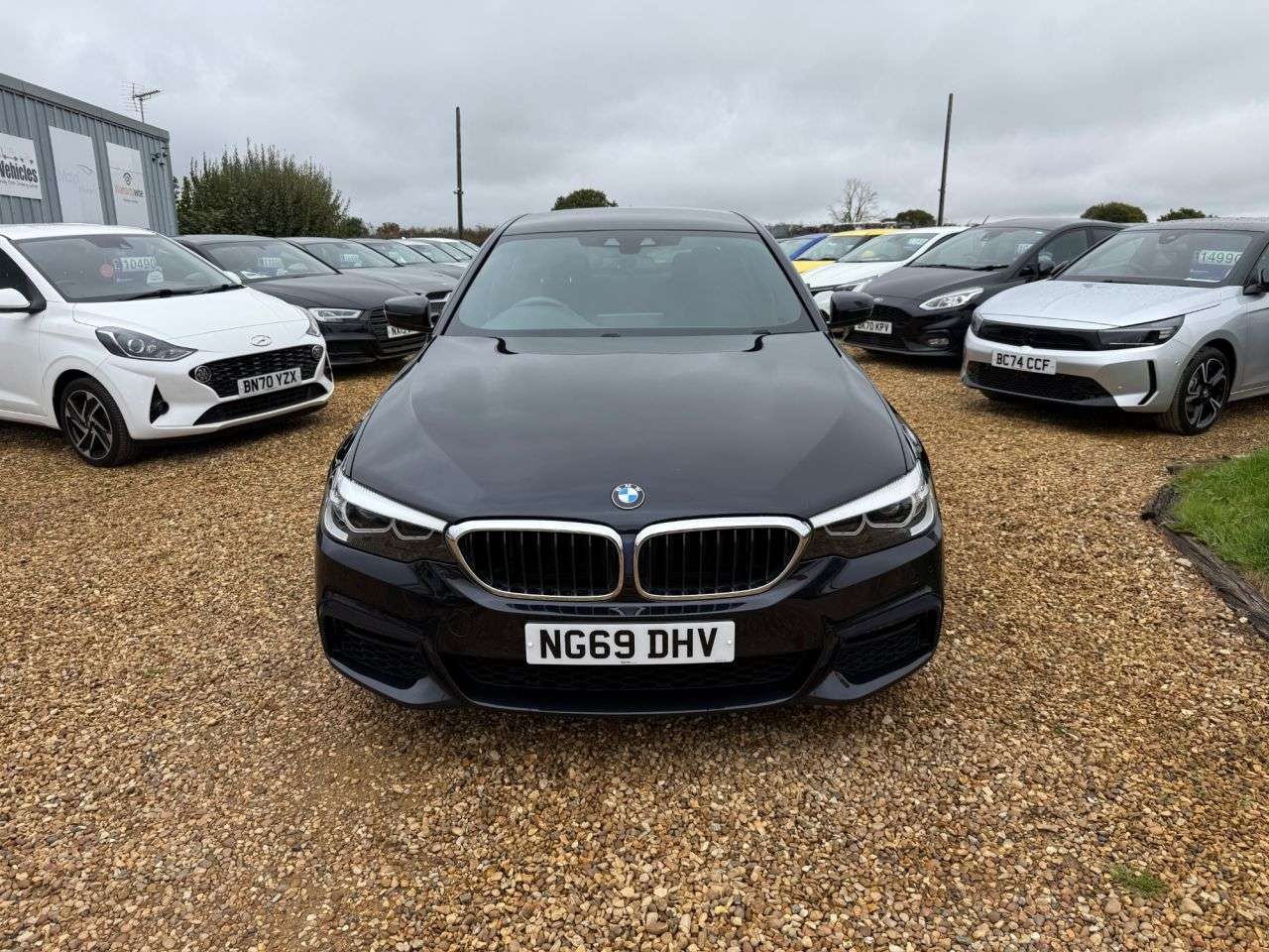 A 2020 BMW 5 SERIES 2.0 530e 12kWh M Sport Saloon 4dr Petrol Plug-in Hybrid Auto xDrive Euro 6 A 2020 BMW 5 SERIES 2.0 530e 12kWh M Sport Saloon 4dr Petrol Plug-in Hybrid Auto xDrive Euro 6