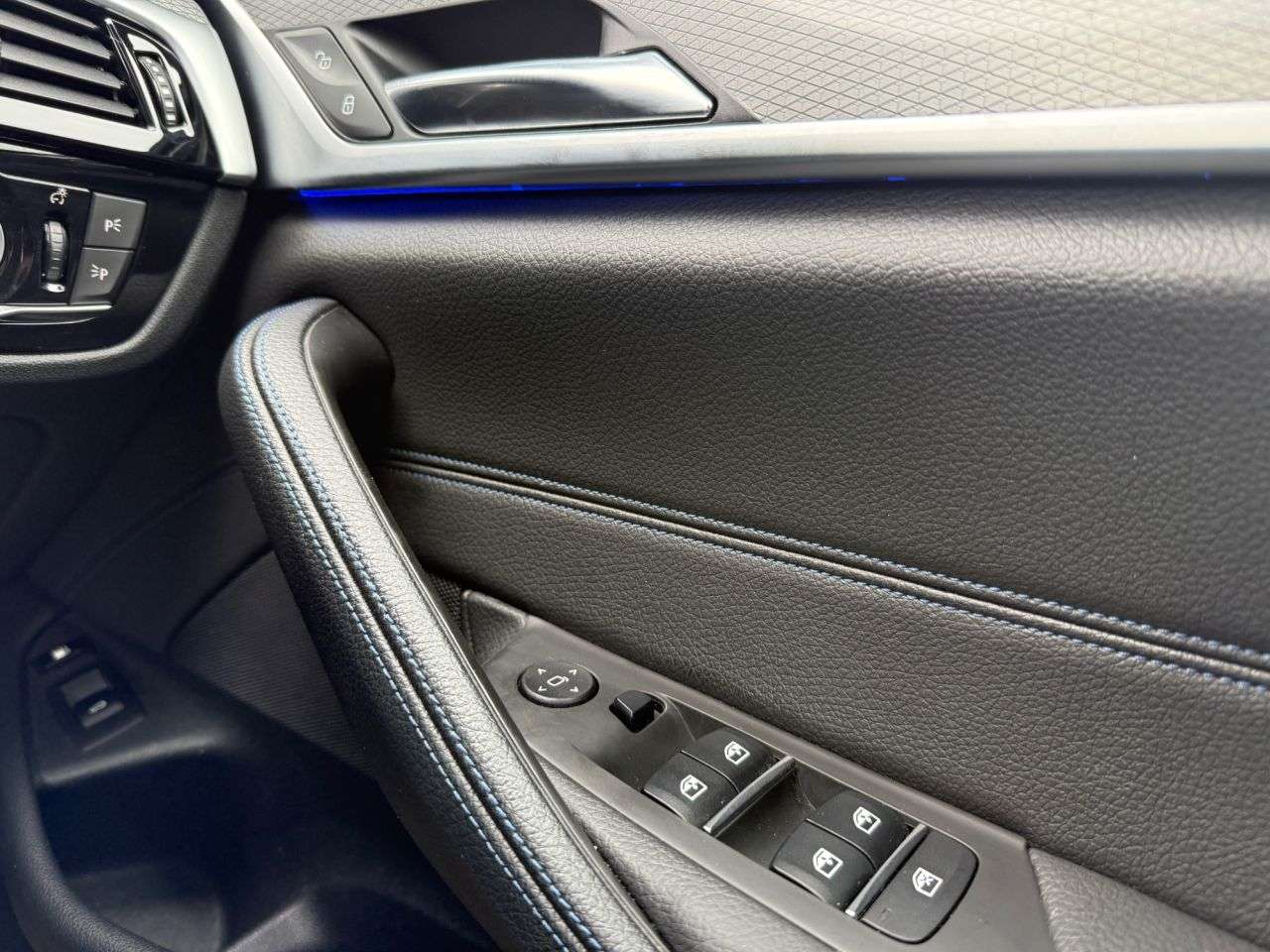 2020 BMW 5 SERIES 2020 BMW 5 SERIES