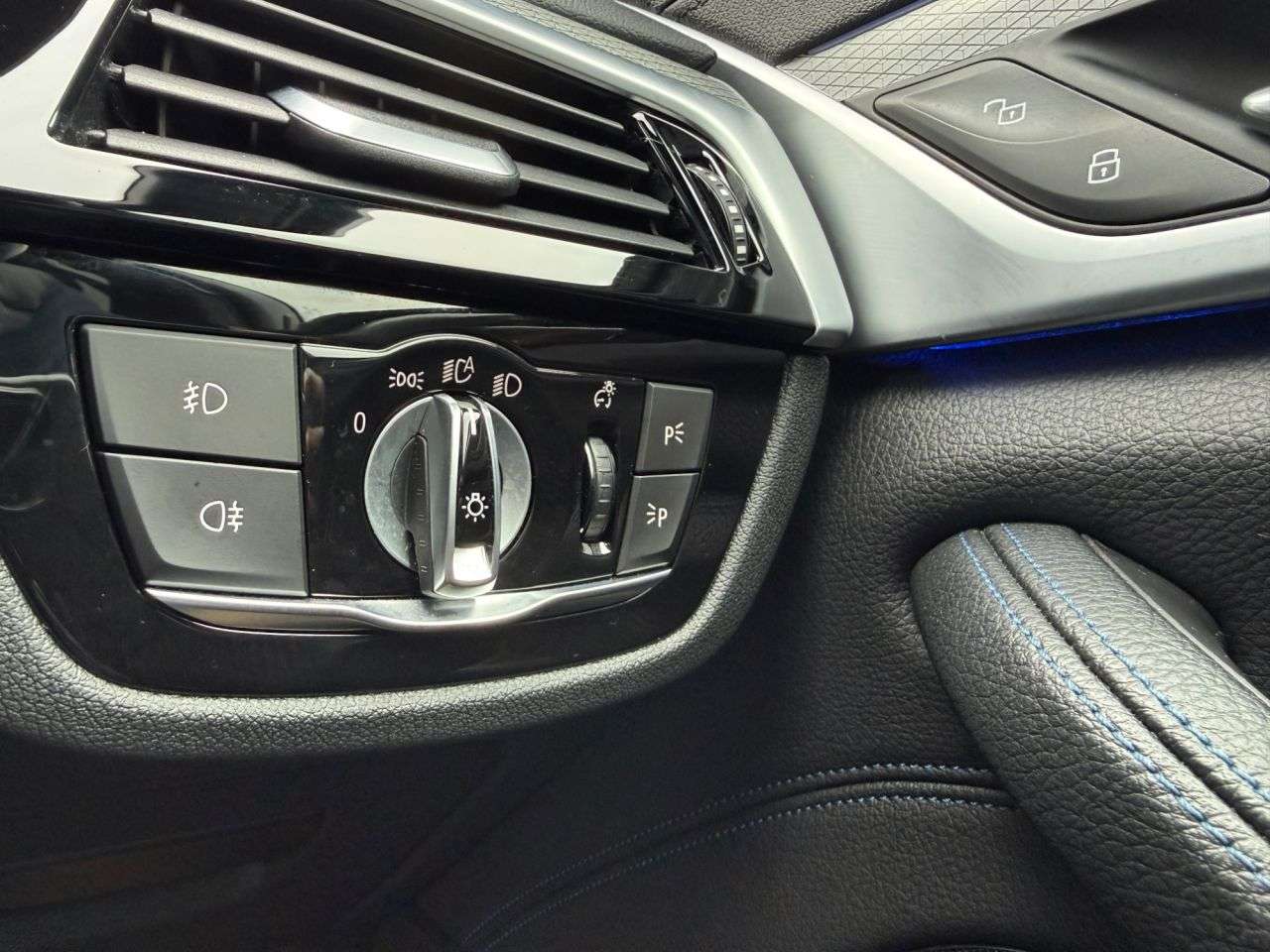 2020 BMW 5 SERIES 2020 BMW 5 SERIES