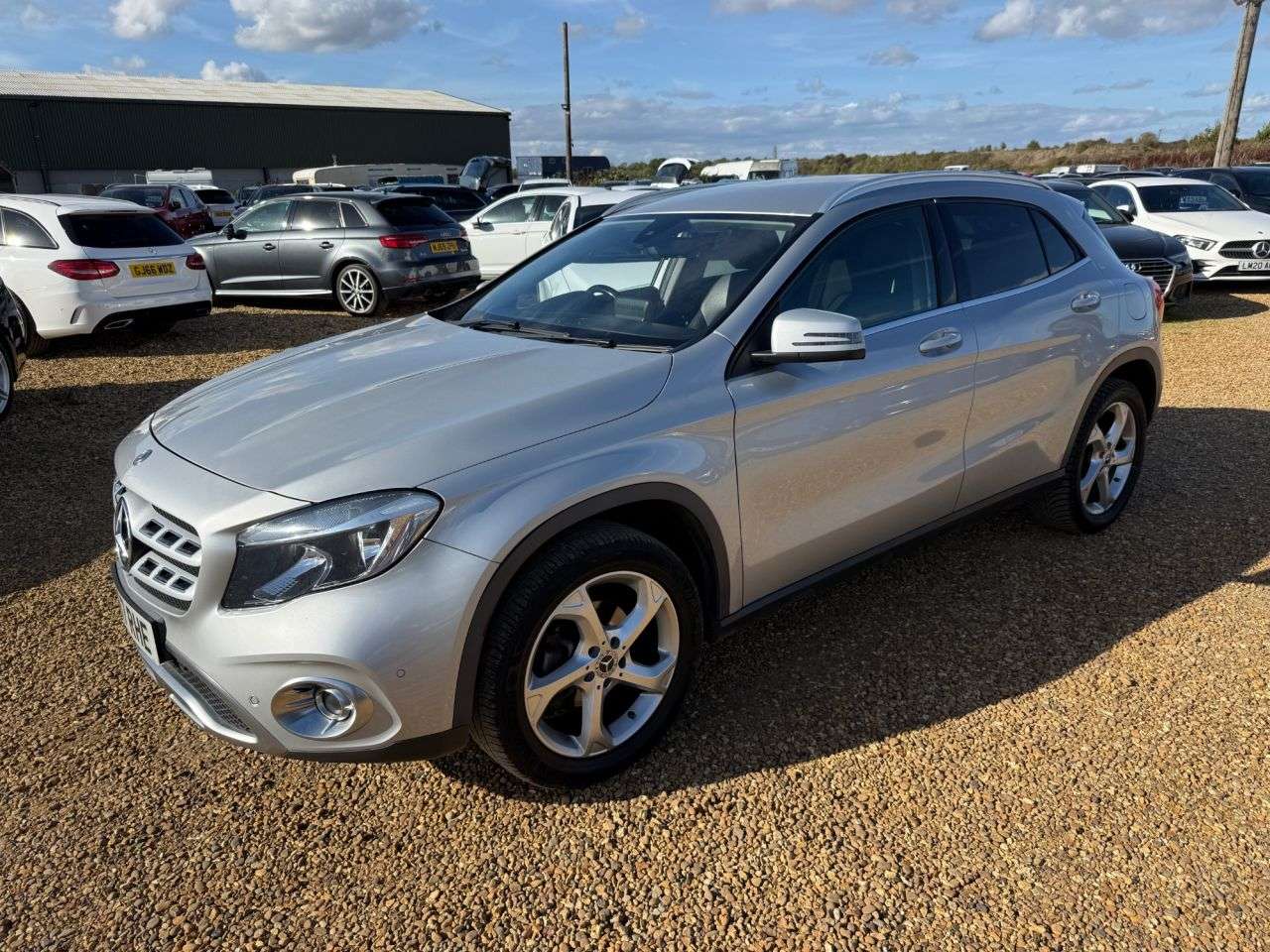 A 2018 MERCEDES-BENZ GLA 2.1 GLA200d Sport (Executive) SUV 5dr Diesel 7G-DCT Euro 6 (s/s) (136 ps) A 2018 MERCEDES-BENZ GLA 2.1 GLA200d Sport (Executive) SUV 5dr Diesel 7G-DCT Euro 6 (s/s) (136 ps)
