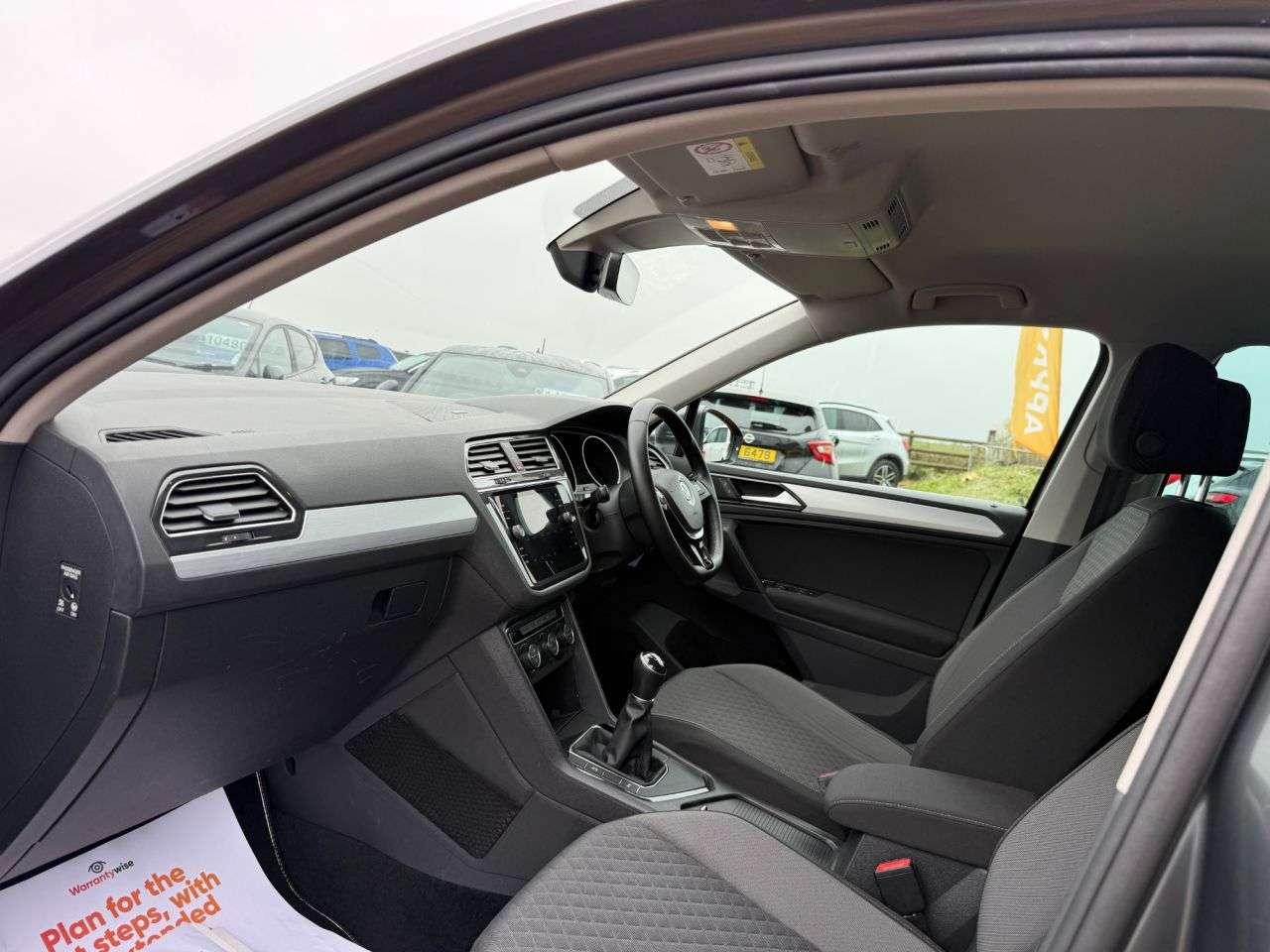 A 2017 VOLKSWAGEN TIGUAN 1.4 TSI SE SUV 5dr Petrol Manual Euro 6 (s/s) (150 ps) A 2017 VOLKSWAGEN TIGUAN 1.4 TSI SE SUV 5dr Petrol Manual Euro 6 (s/s) (150 ps)