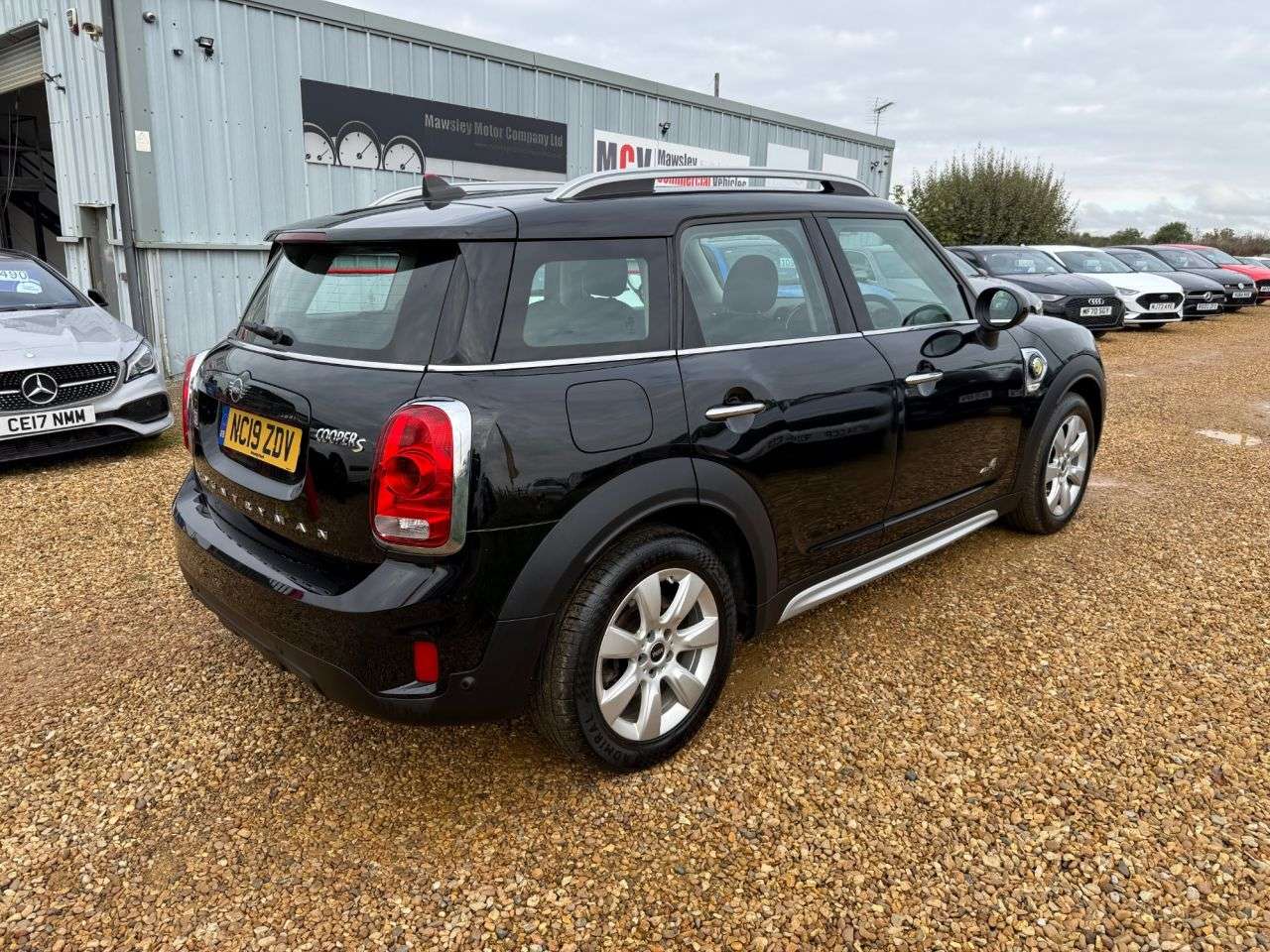 A 2019 MINI COUNTRYMAN 1.5 7.6kWh GPF Cooper SE SUV 5dr Petrol Plug-in Hybrid Auto ALL4 Euro 6 (s/ A 2019 MINI COUNTRYMAN 1.5 7.6kWh GPF Cooper SE SUV 5dr Petrol Plug-in Hybrid Auto ALL4 Euro 6 (s/