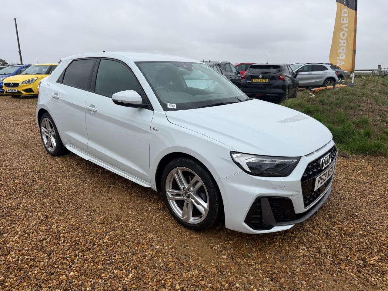 A 2019 AUDI A1 1.0 TFSI 30 S line Sportback 5dr Petrol Manual Euro 6 (s/s) (116 ps) A 2019 AUDI A1 1.0 TFSI 30 S line Sportback 5dr Petrol Manual Euro 6 (s/s) (116 ps)