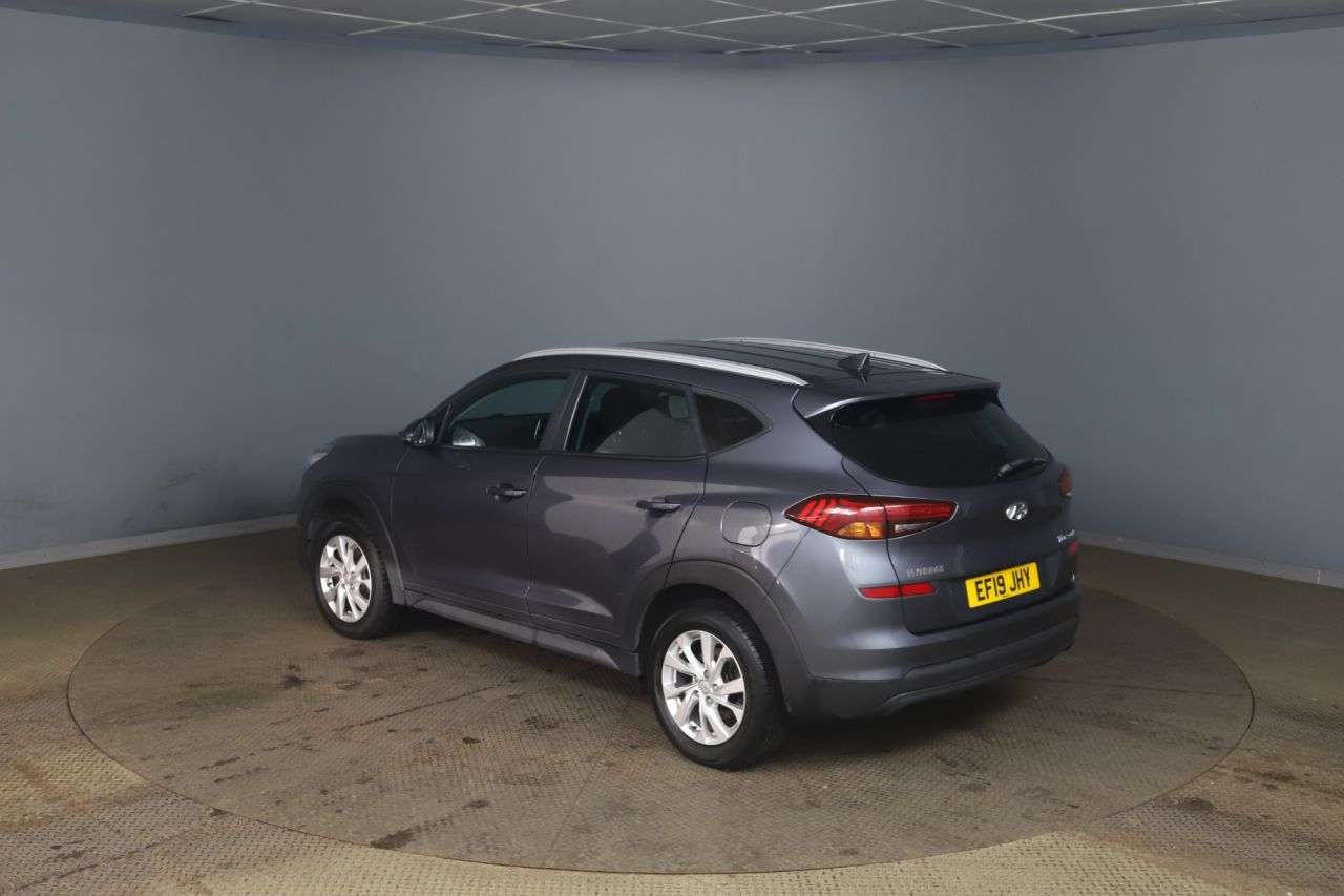 A 2019 HYUNDAI TUCSON 1.6 GDi SE Nav SUV 5dr Petrol Manual Euro 6 (s/s) (132 ps) A 2019 HYUNDAI TUCSON 1.6 GDi SE Nav SUV 5dr Petrol Manual Euro 6 (s/s) (132 ps)