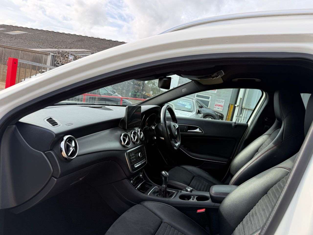 A 2018 MERCEDES-BENZ GLA 1.6 GLA200 AMG Line (Premium) SUV 5dr Petrol Manual Euro 6 (s/s) (156 ps) A 2018 MERCEDES-BENZ GLA 1.6 GLA200 AMG Line (Premium) SUV 5dr Petrol Manual Euro 6 (s/s) (156 ps)