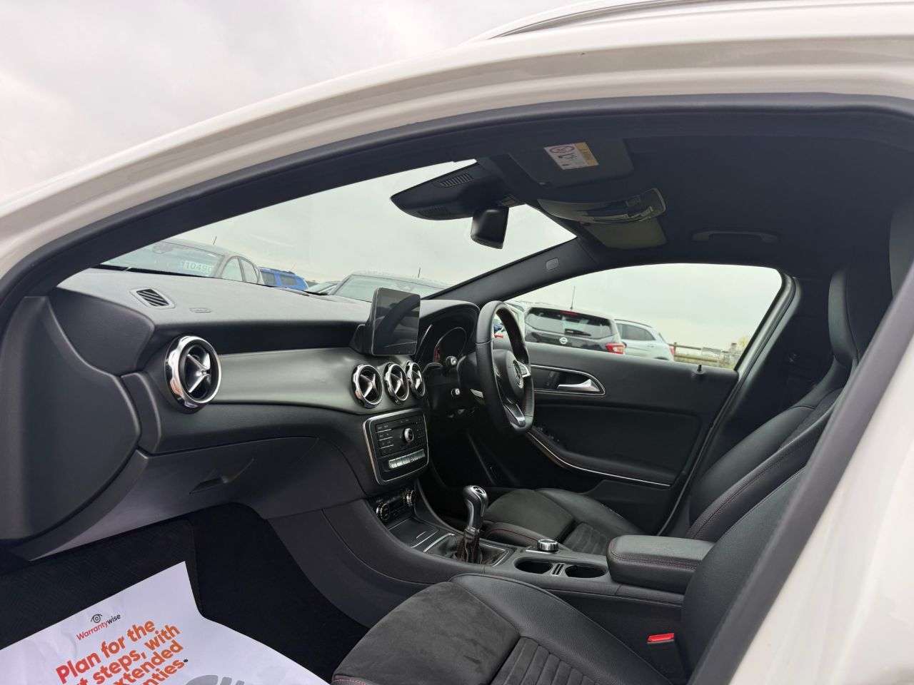 A 2018 MERCEDES-BENZ GLA 1.6 GLA200 AMG Line (Premium) SUV 5dr Petrol Manual Euro 6 (s/s) (156 ps) A 2018 MERCEDES-BENZ GLA 1.6 GLA200 AMG Line (Premium) SUV 5dr Petrol Manual Euro 6 (s/s) (156 ps)
