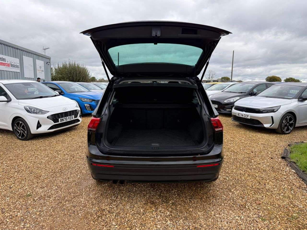 2018 VOLKSWAGEN TIGUAN 2018 VOLKSWAGEN TIGUAN