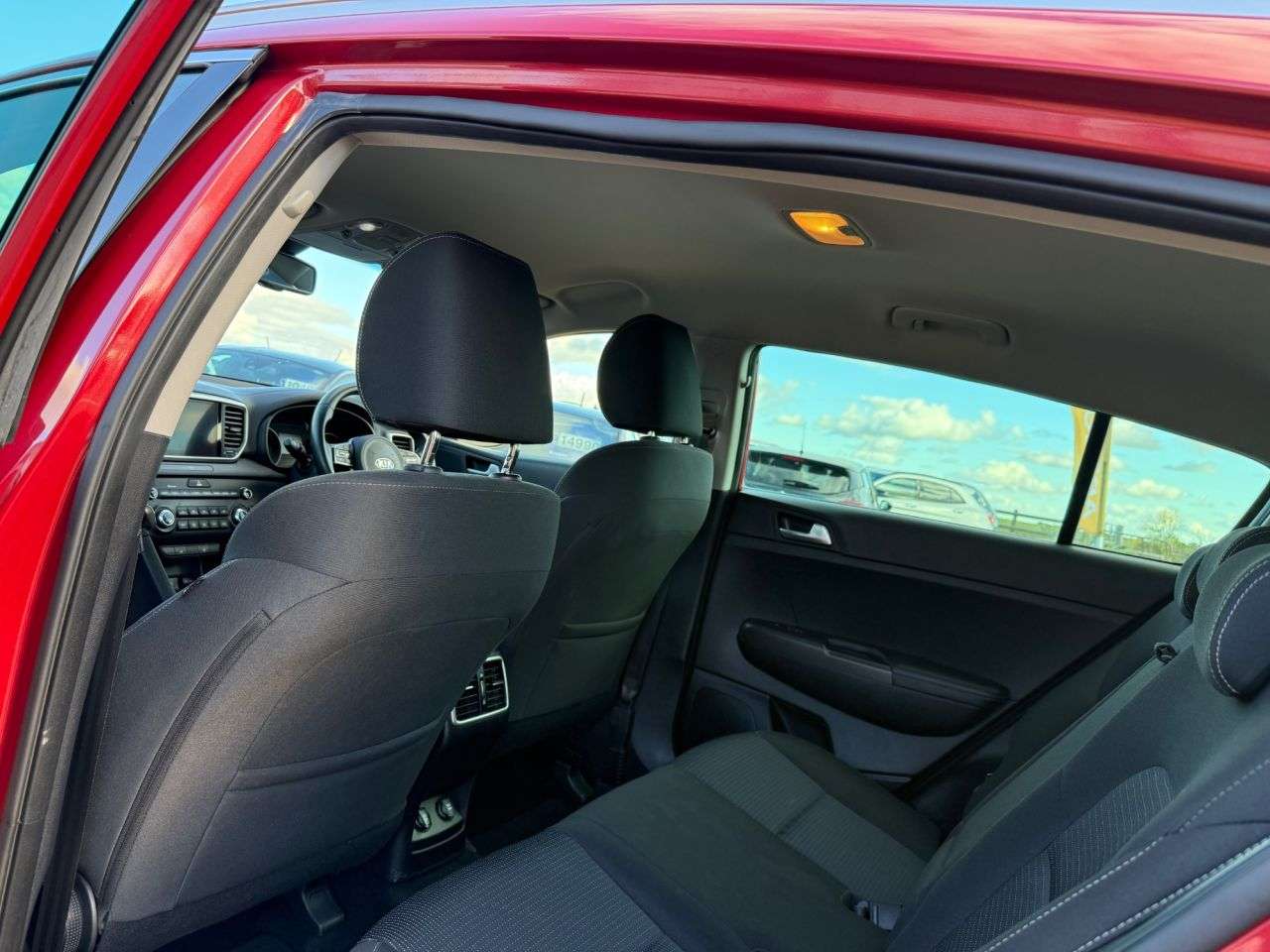 2021 KIA SPORTAGE 2021 KIA SPORTAGE