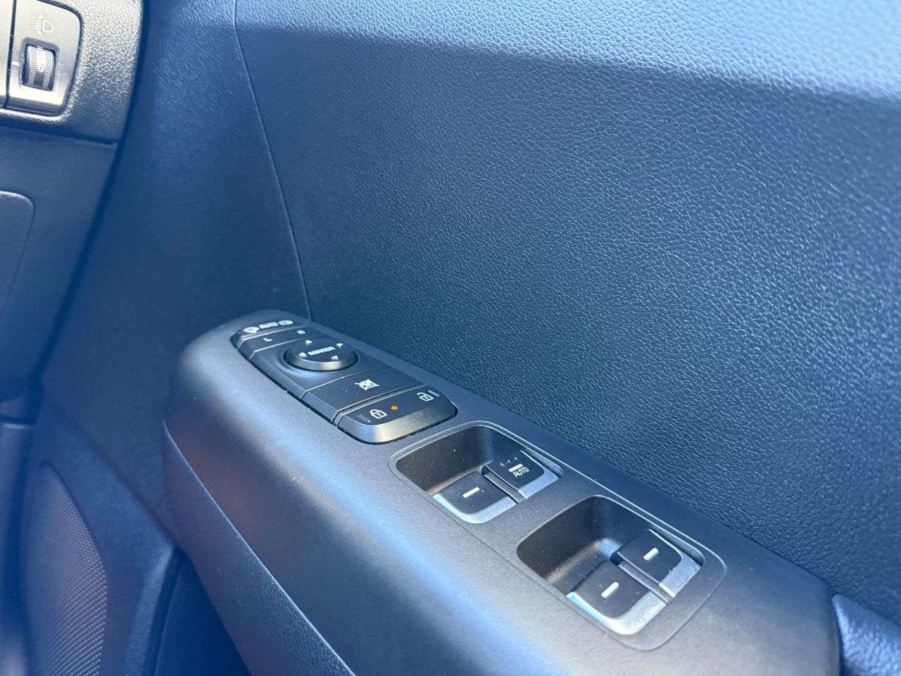 2021 KIA SPORTAGE 2021 KIA SPORTAGE