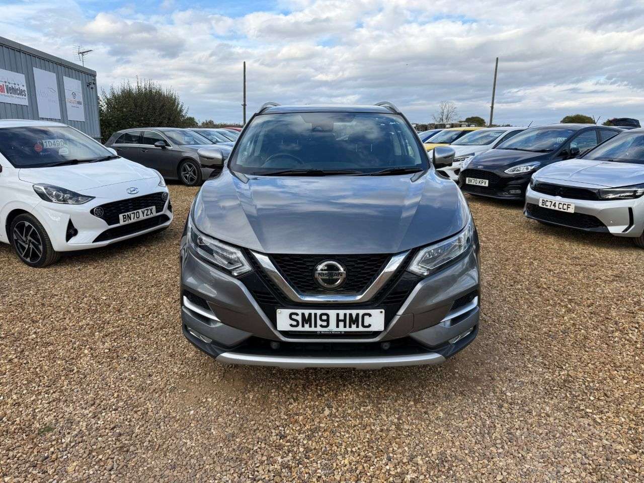 A 2019 NISSAN QASHQAI 1.3 DIG-T N-Motion SUV 5dr Petrol Manual Euro 6 (s/s) (140 ps) A 2019 NISSAN QASHQAI 1.3 DIG-T N-Motion SUV 5dr Petrol Manual Euro 6 (s/s) (140 ps)