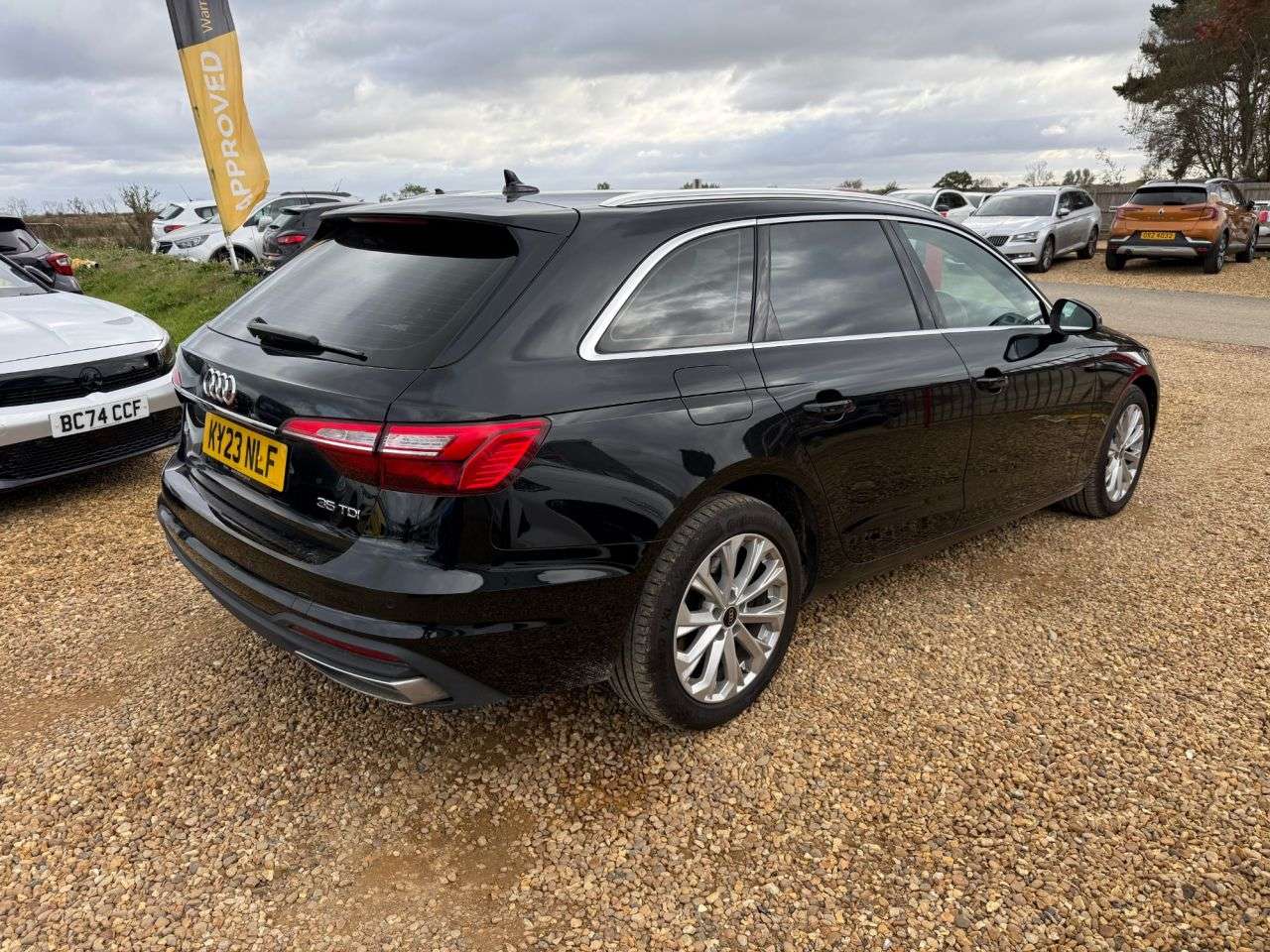 A 2023 AUDI A4 AVANT 2.0 TDI 35 Technik Estate 5dr Diesel S Tronic Euro 6 (s/s) (163 ps) A 2023 AUDI A4 AVANT 2.0 TDI 35 Technik Estate 5dr Diesel S Tronic Euro 6 (s/s) (163 ps)