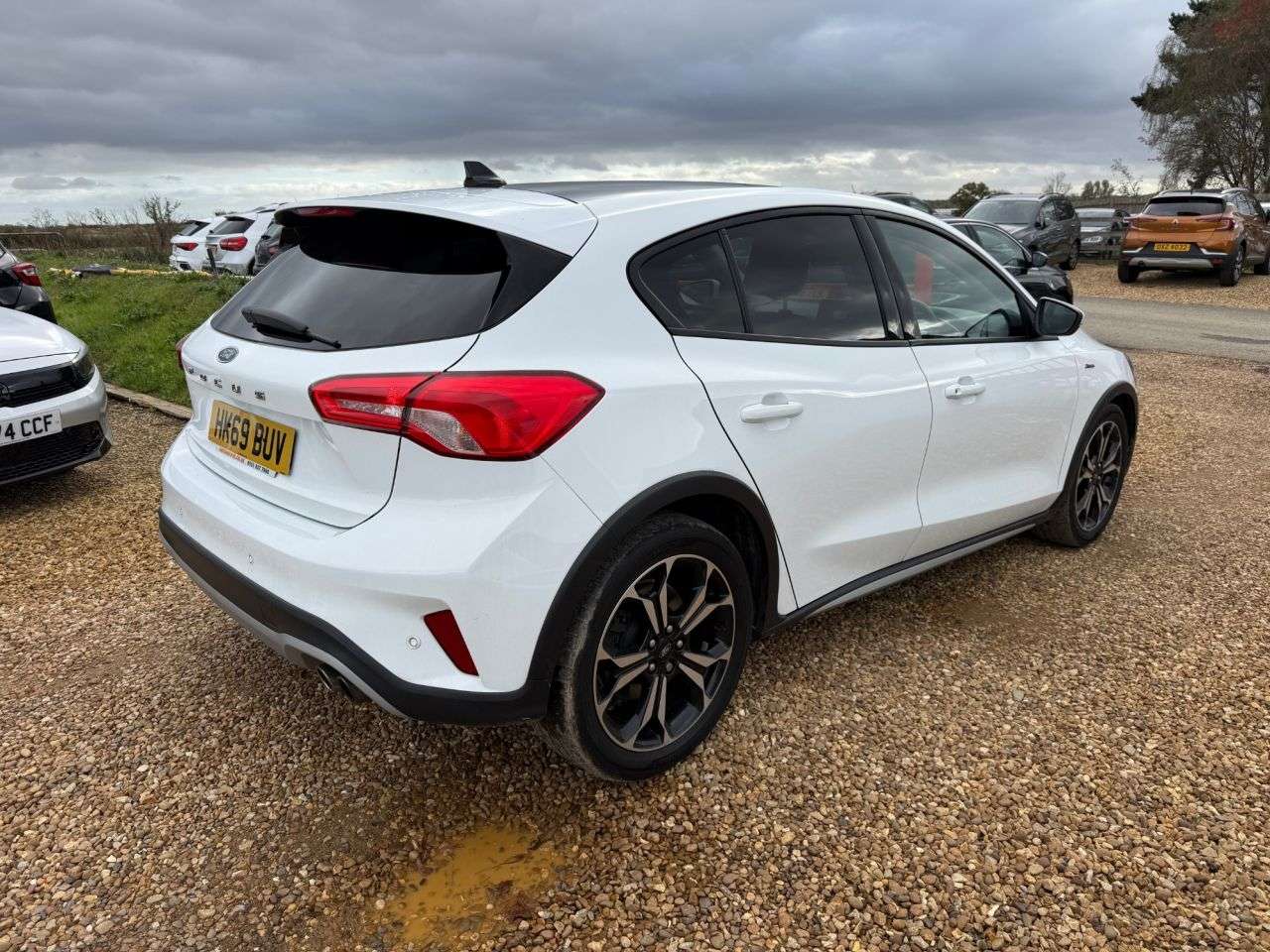 A 2019 FORD FOCUS 1.0T EcoBoost Active X Hatchback 5dr Petrol Manual Euro 6 (s/s) (125 ps) A 2019 FORD FOCUS 1.0T EcoBoost Active X Hatchback 5dr Petrol Manual Euro 6 (s/s) (125 ps)