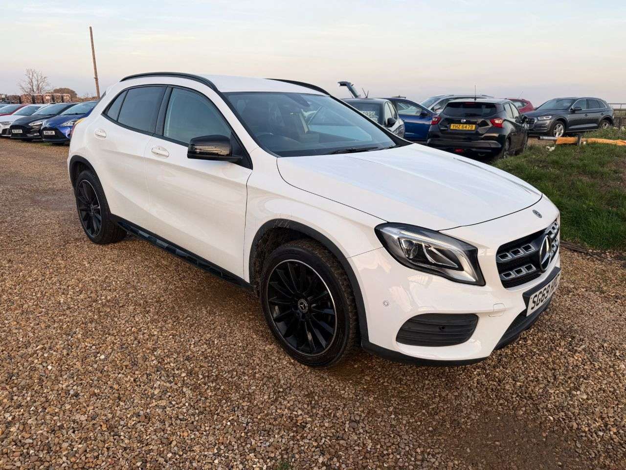 A 2019 MERCEDES-BENZ GLA 1.6 GLA200 AMG Line Edition SUV 5dr Petrol Manual Euro 6 (s/s) (156 ps) A 2019 MERCEDES-BENZ GLA 1.6 GLA200 AMG Line Edition SUV 5dr Petrol Manual Euro 6 (s/s) (156 ps)