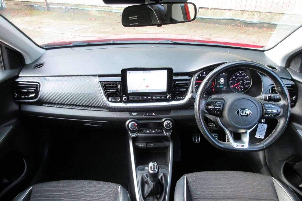 2021 KIA STONIC 2021 KIA STONIC