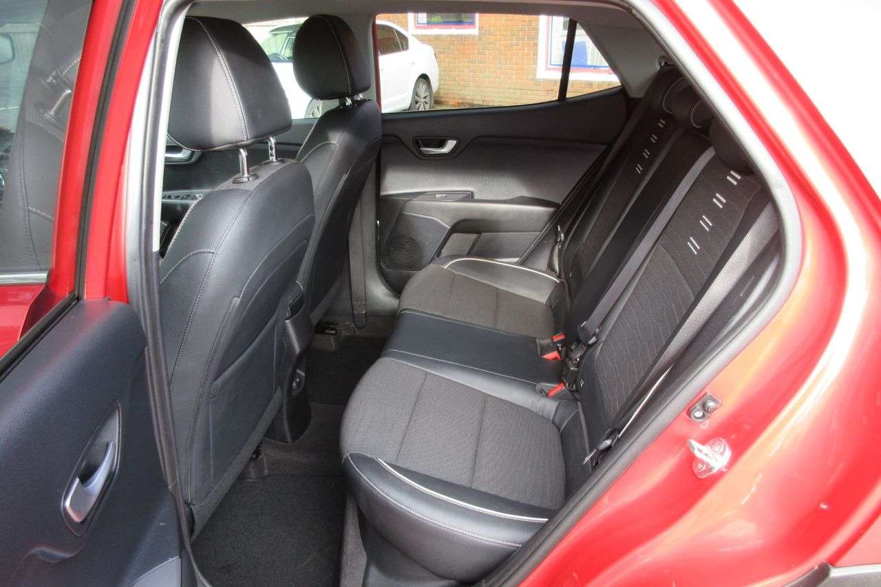 2021 KIA STONIC 2021 KIA STONIC