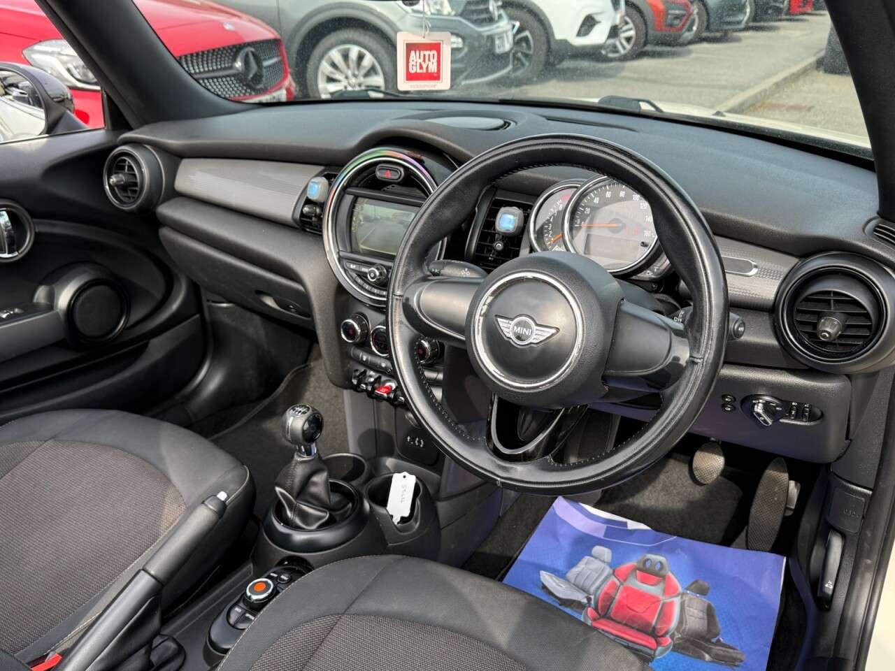 2017 MINI CONVERTIBLE 2017 MINI CONVERTIBLE