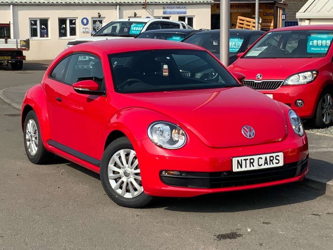 A 2014 VOLKSWAGEN BEETLE 1.6 TDi BLUEMOTION TECHNOLOGY 3d 104 BHP A 2014 VOLKSWAGEN BEETLE 1.6 TDi BLUEMOTION TECHNOLOGY 3d 104 BHP