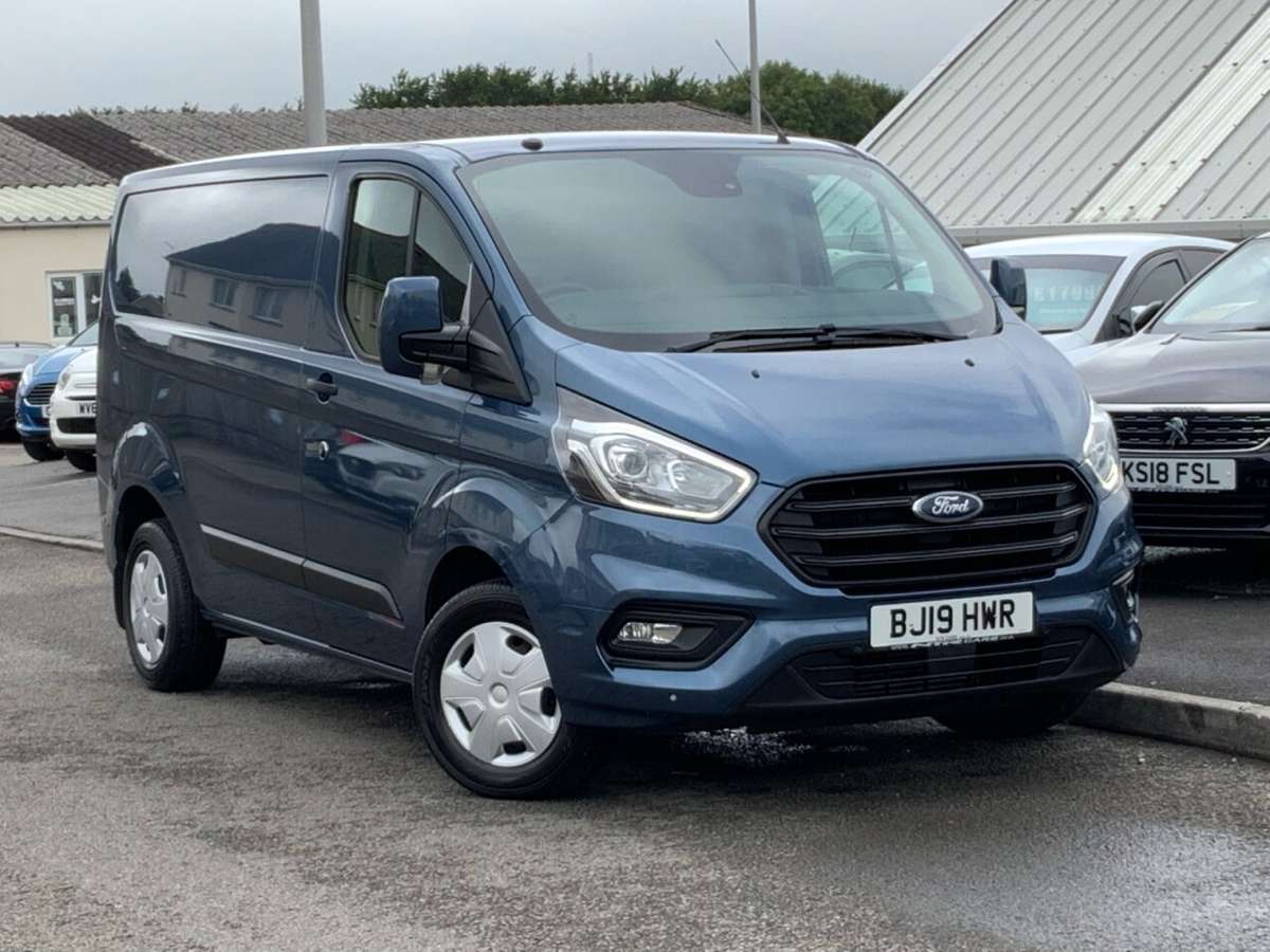 Check out this Ford Transit Custom 2019 Diesel Manual