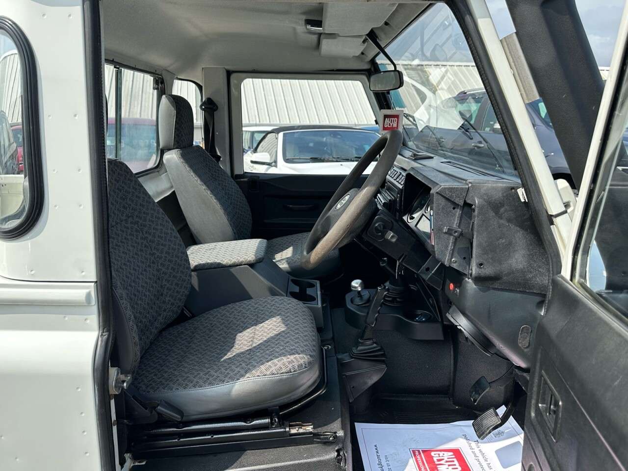 2005 LAND ROVER DEFENDER 90 2005 LAND ROVER DEFENDER 90