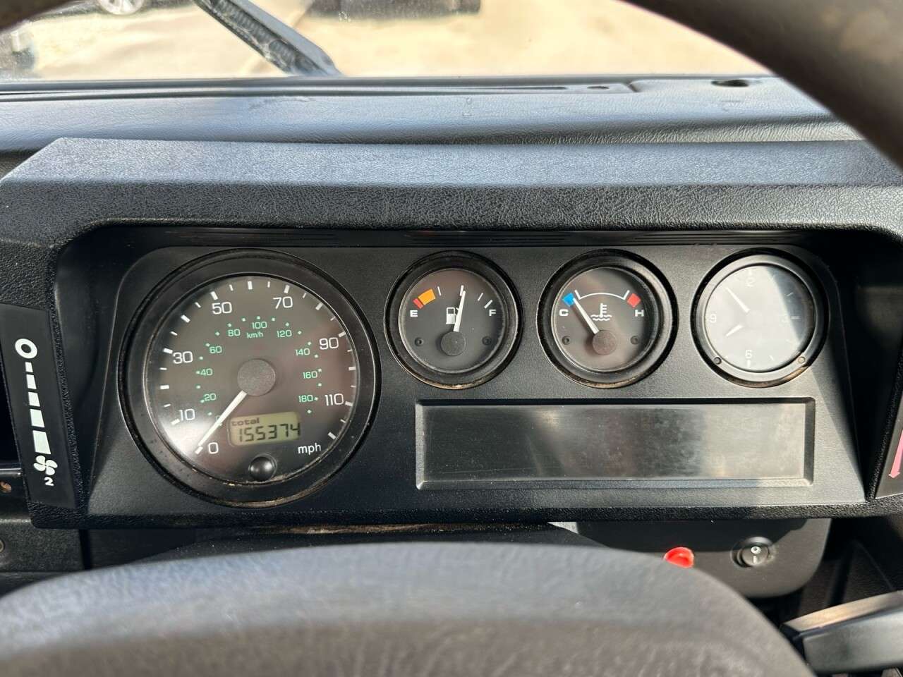 2005 LAND ROVER DEFENDER 90 2005 LAND ROVER DEFENDER 90