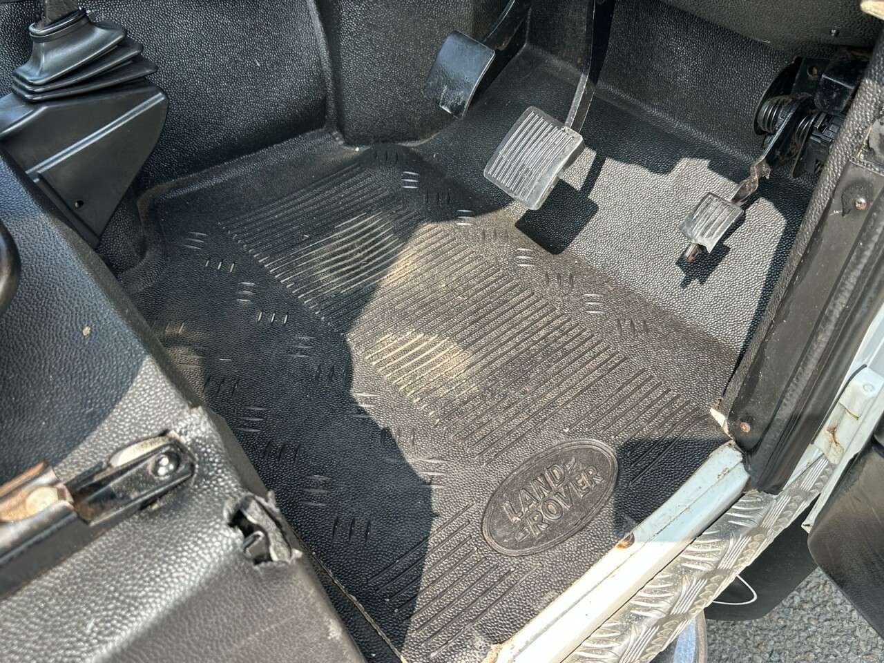 2005 LAND ROVER DEFENDER 90 2005 LAND ROVER DEFENDER 90