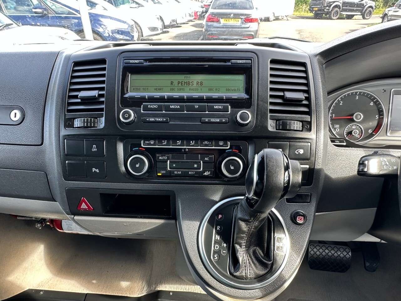 2010 VOLKSWAGEN CARAVELLE 2010 VOLKSWAGEN CARAVELLE