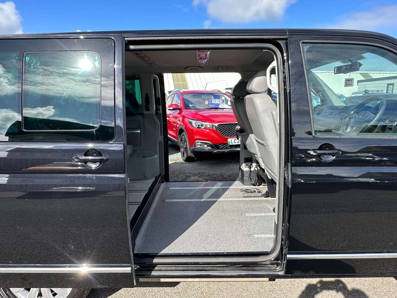 2010 VOLKSWAGEN CARAVELLE 2010 VOLKSWAGEN CARAVELLE