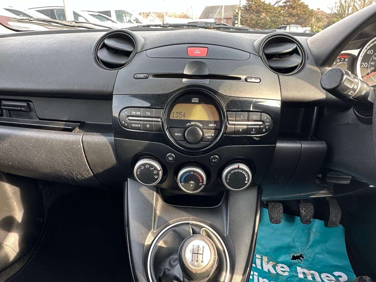 2012 MAZDA MAZDA2 2012 MAZDA MAZDA2