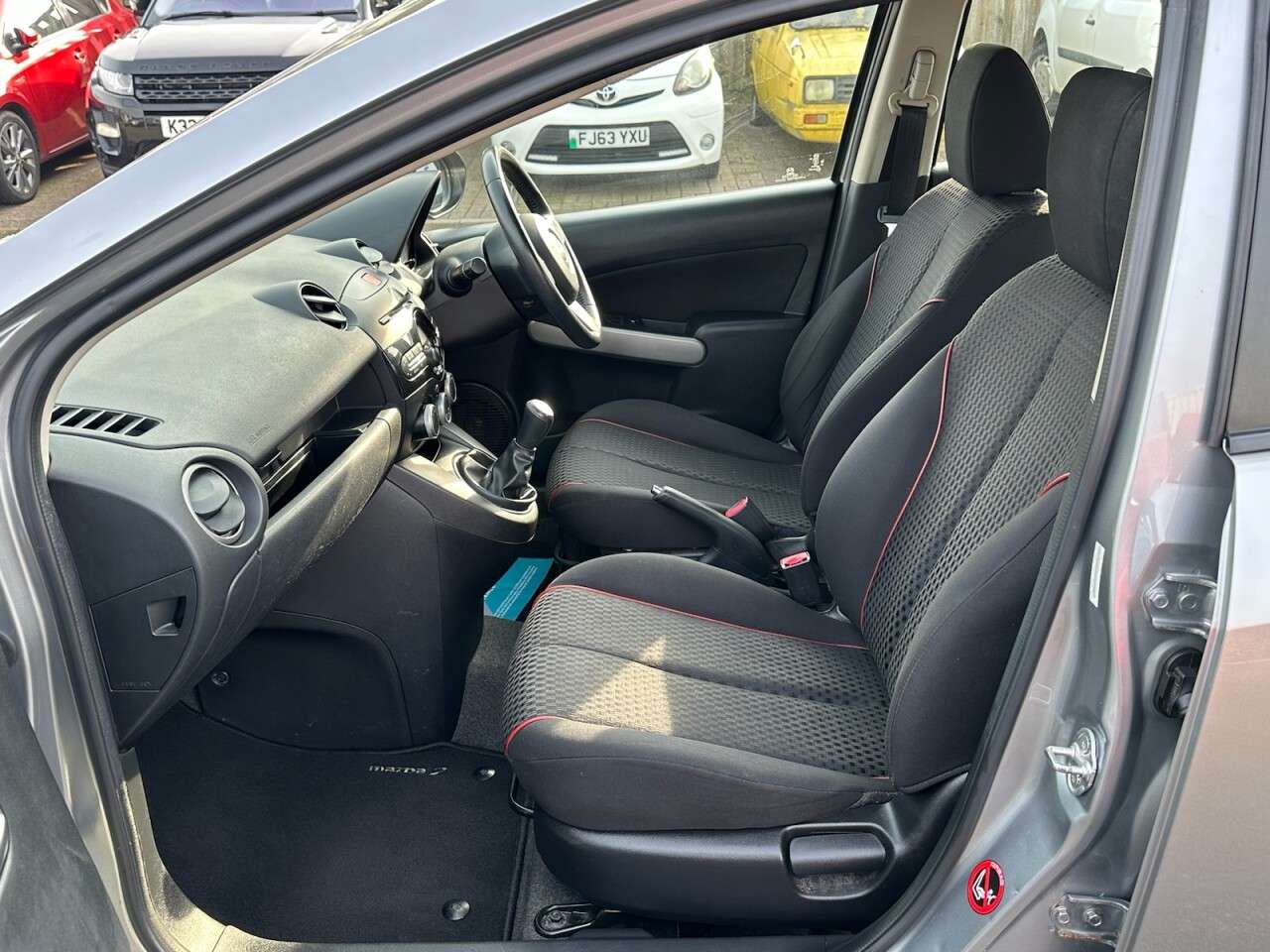 2012 MAZDA MAZDA2 2012 MAZDA MAZDA2