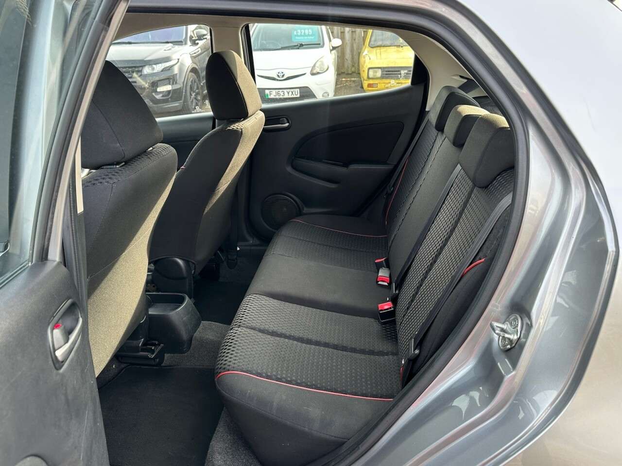 2012 MAZDA MAZDA2 2012 MAZDA MAZDA2