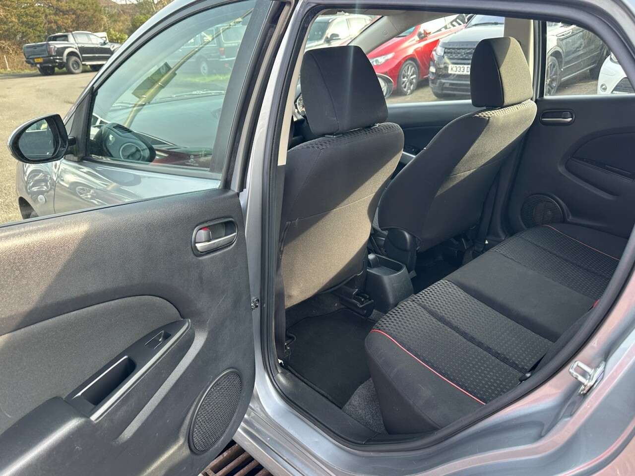 2012 MAZDA MAZDA2 2012 MAZDA MAZDA2