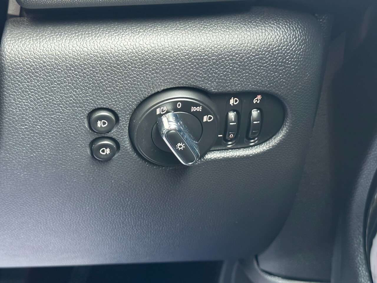 2018 MINI HATCH 2018 MINI HATCH