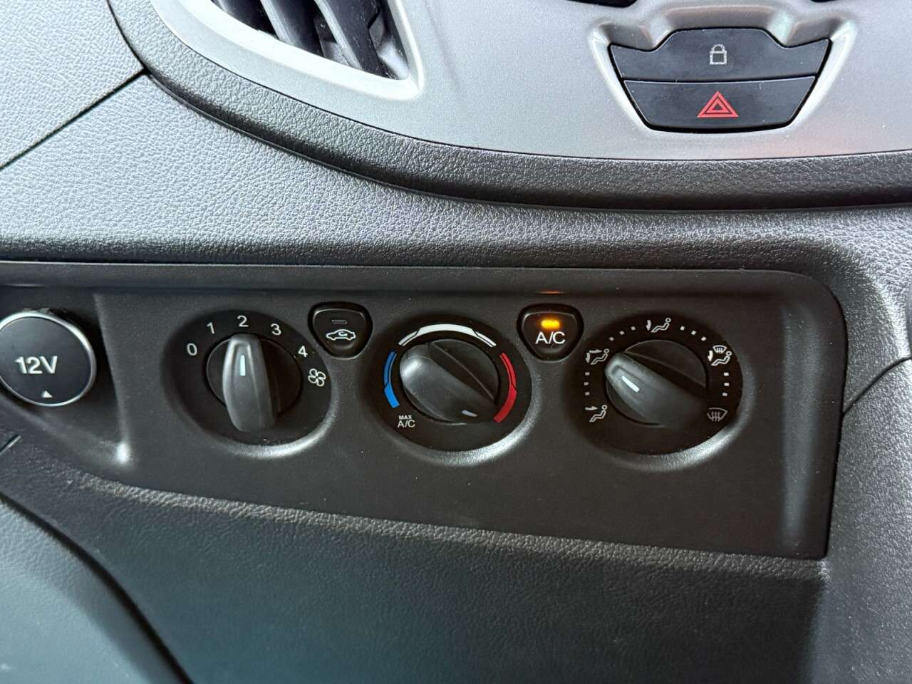 2017 FORD TRANSIT 2017 FORD TRANSIT