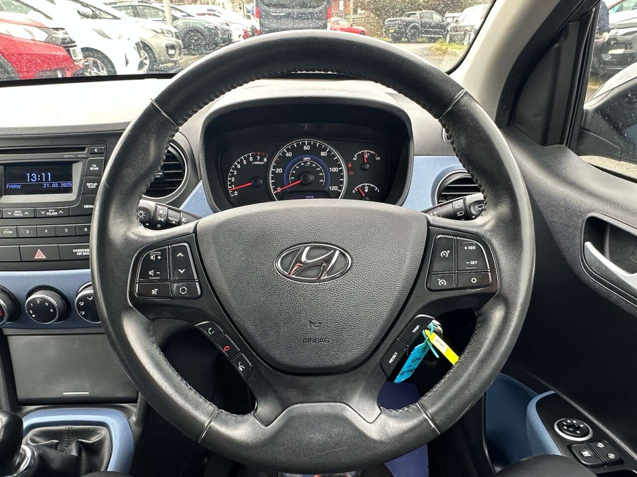2016 HYUNDAI I10 2016 HYUNDAI I10