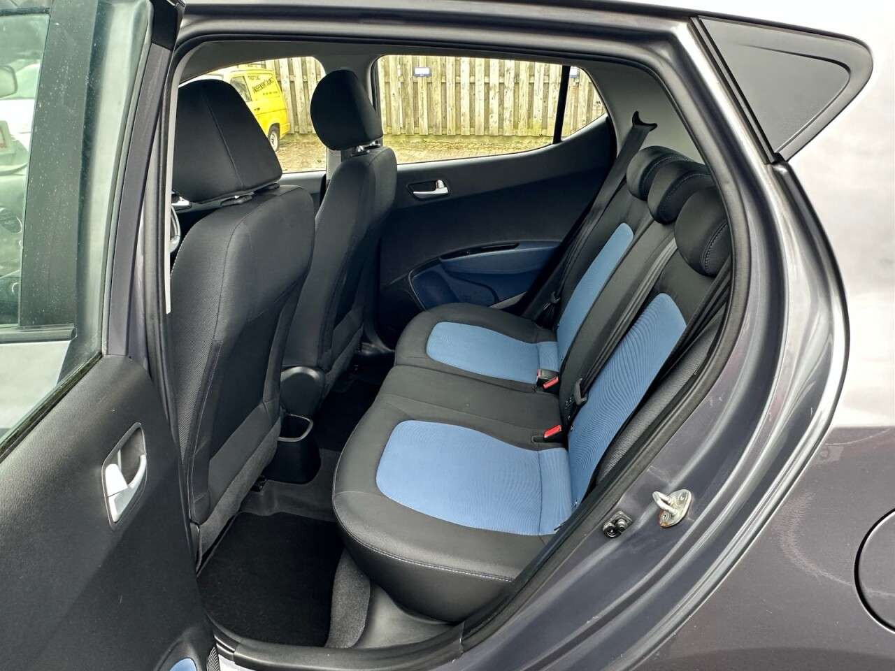 2016 HYUNDAI I10 2016 HYUNDAI I10