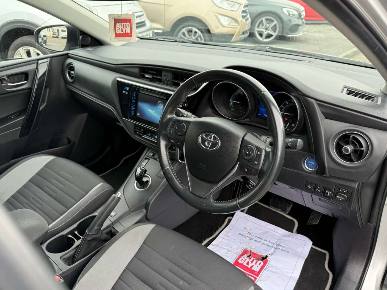 2018 TOYOTA AURIS 2018 TOYOTA AURIS