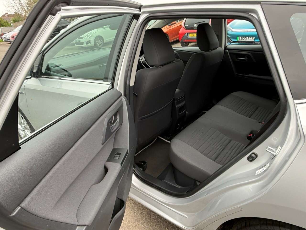 2018 TOYOTA AURIS 2018 TOYOTA AURIS