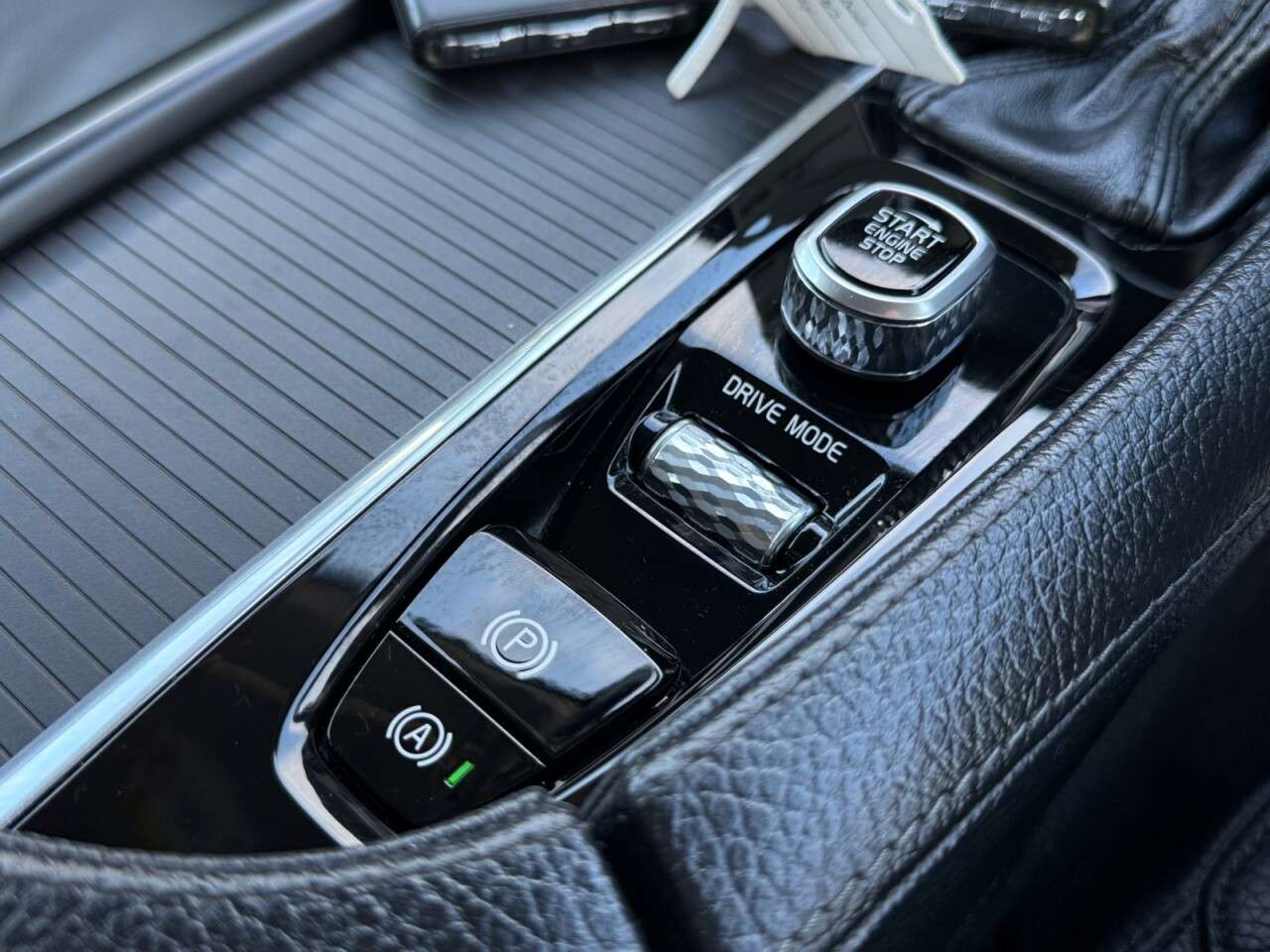 2018 VOLVO V90 2018 VOLVO V90