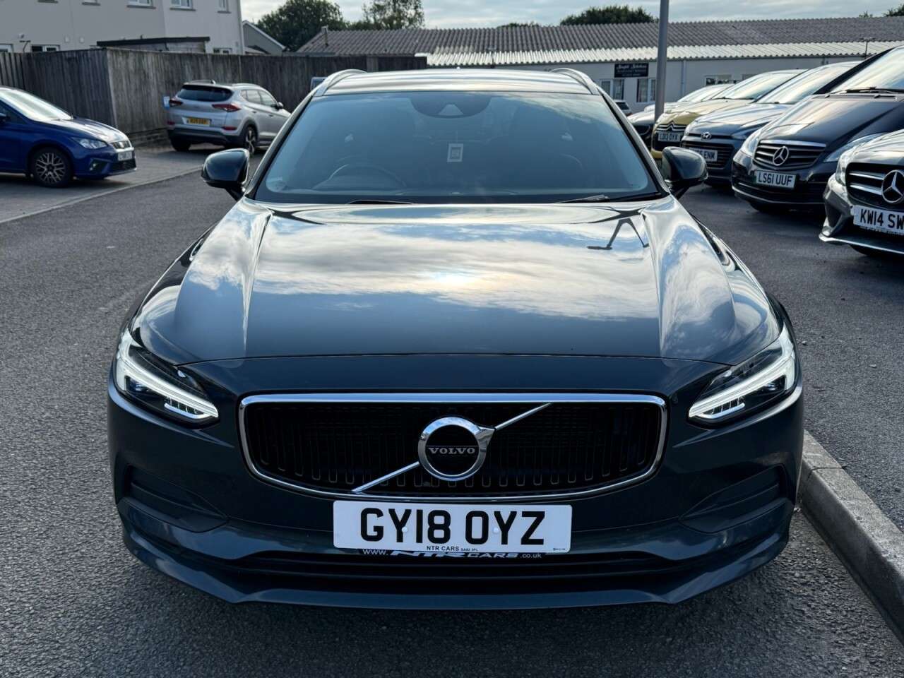 2018 VOLVO V90 2018 VOLVO V90