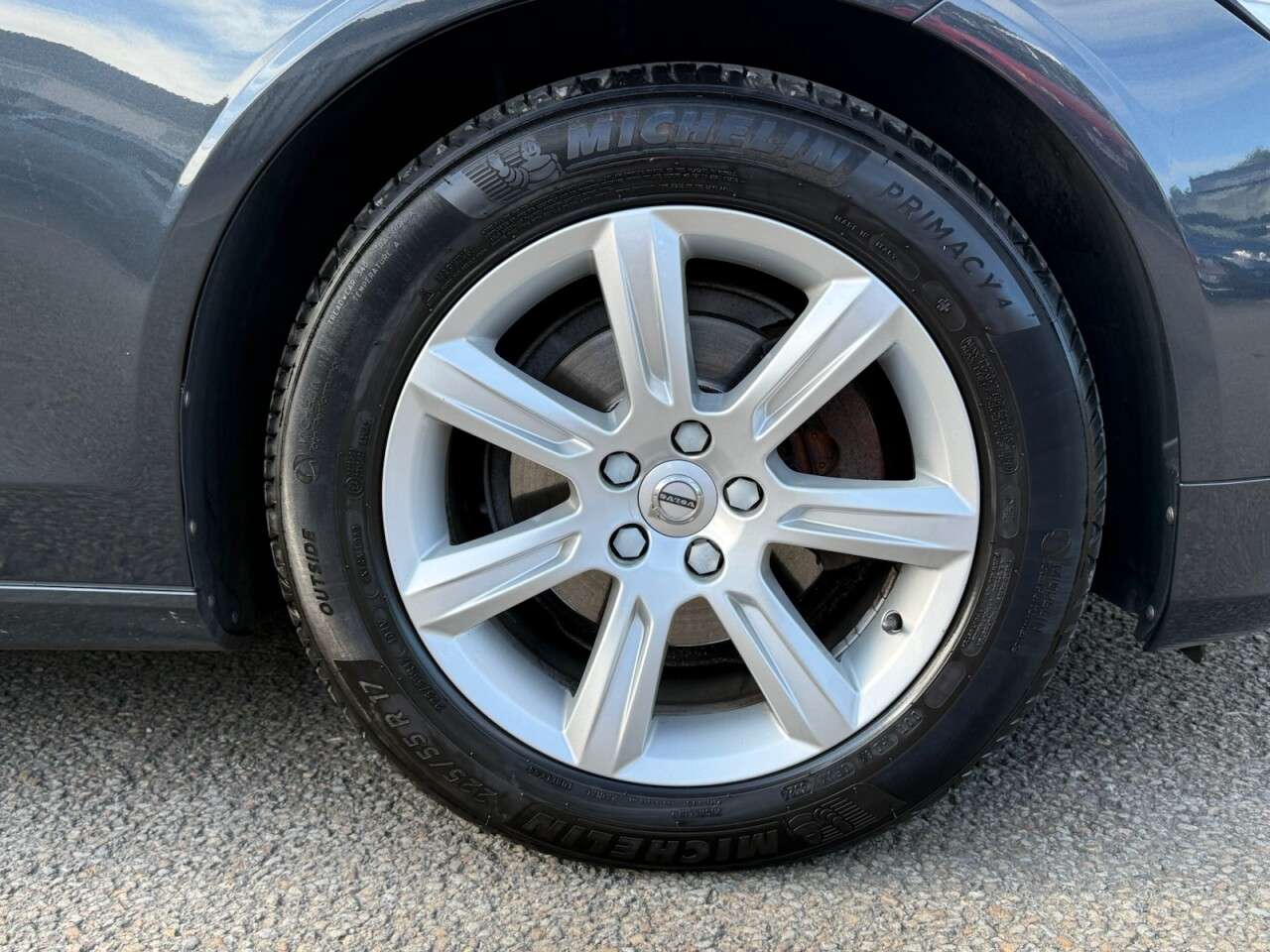 2018 VOLVO V90 2018 VOLVO V90