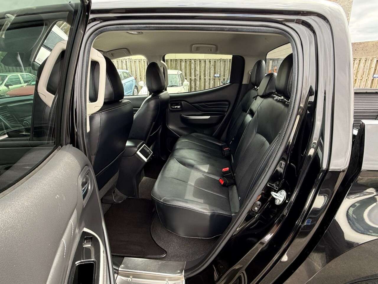 2020 MITSUBISHI L200 2020 MITSUBISHI L200